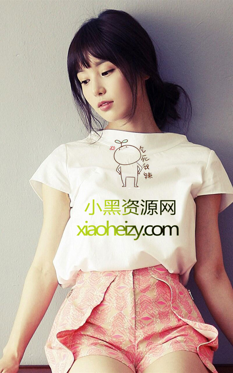 女生衣服文字创意设计PSD源码-赚钱网